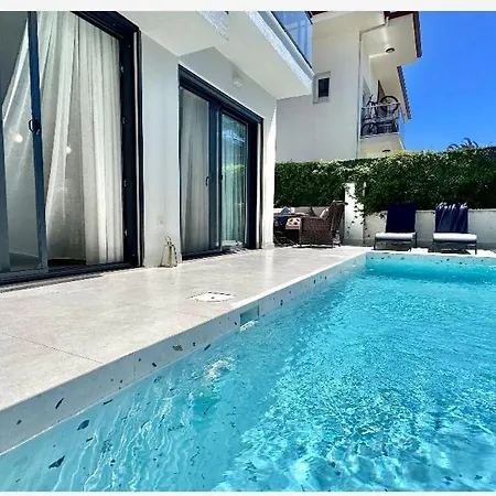 ヴィラ Twin With Private Pool In Fethiye's Center